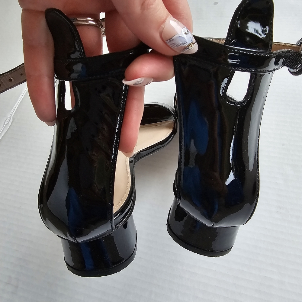 Stuart Weitzman Short Rounded Block Sandal - image 4